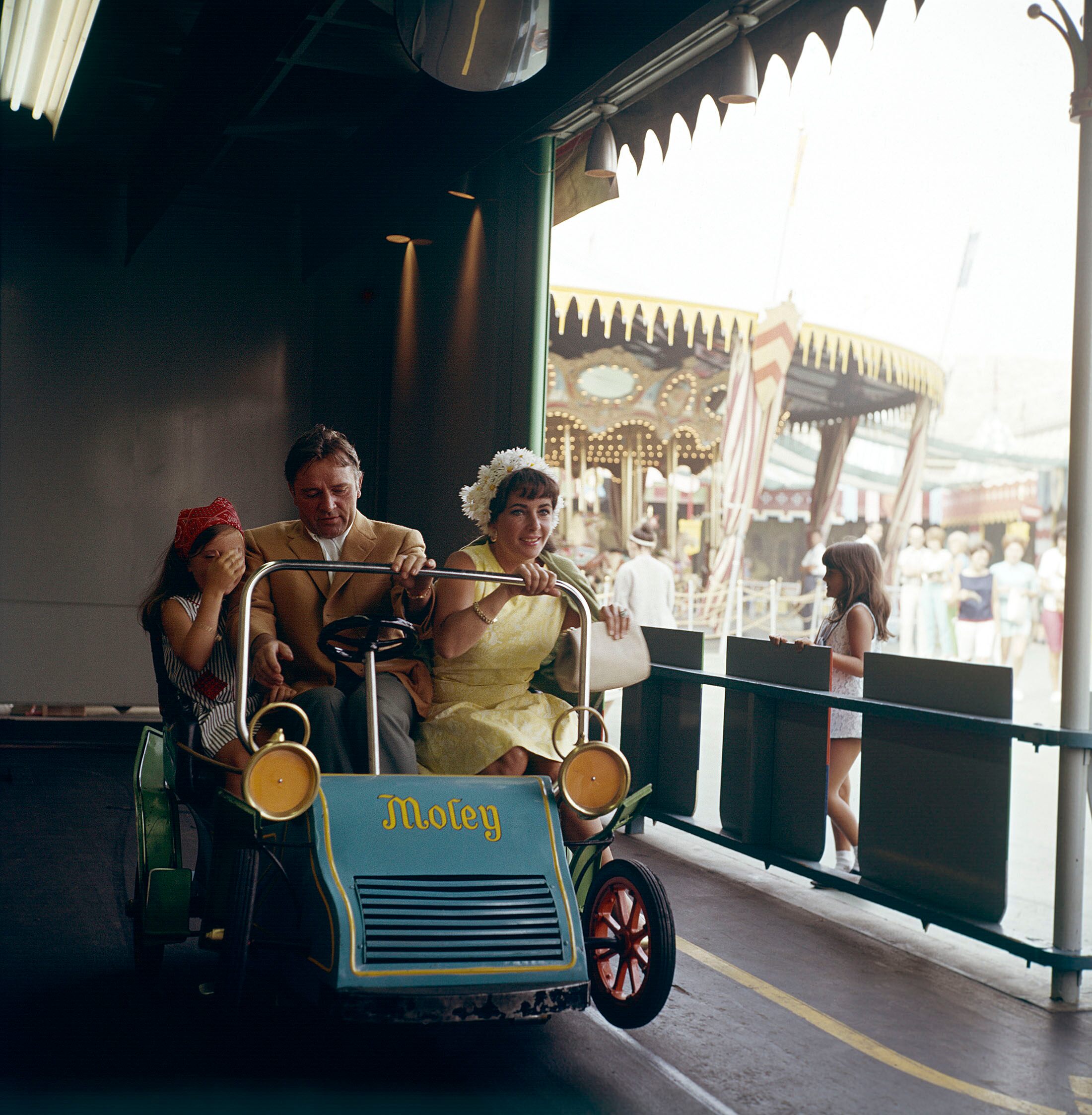 Disneyland Elizabeth Taylor, Richard Burton, Kate Burton and Liza Todd