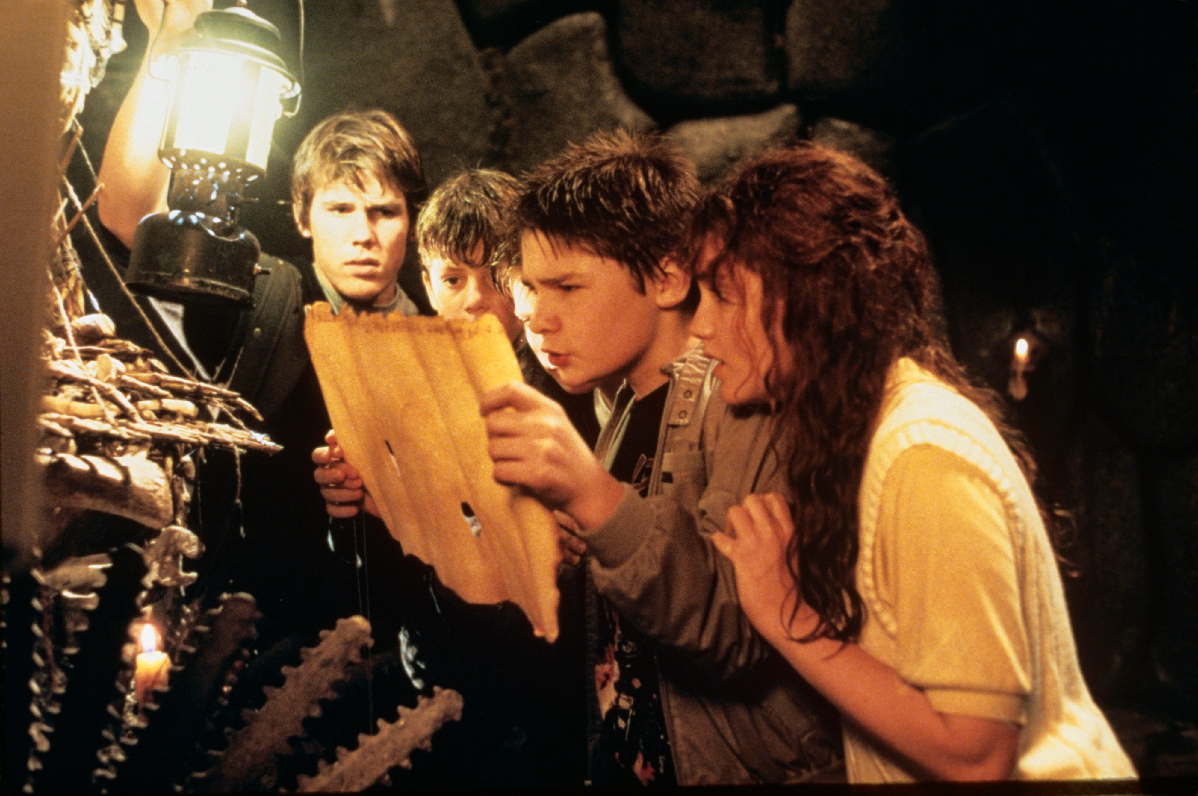 Приключенческие 90. Балбесы / the Goonies (1985). Шон Эстин балбесы. Керри Грин 1985.