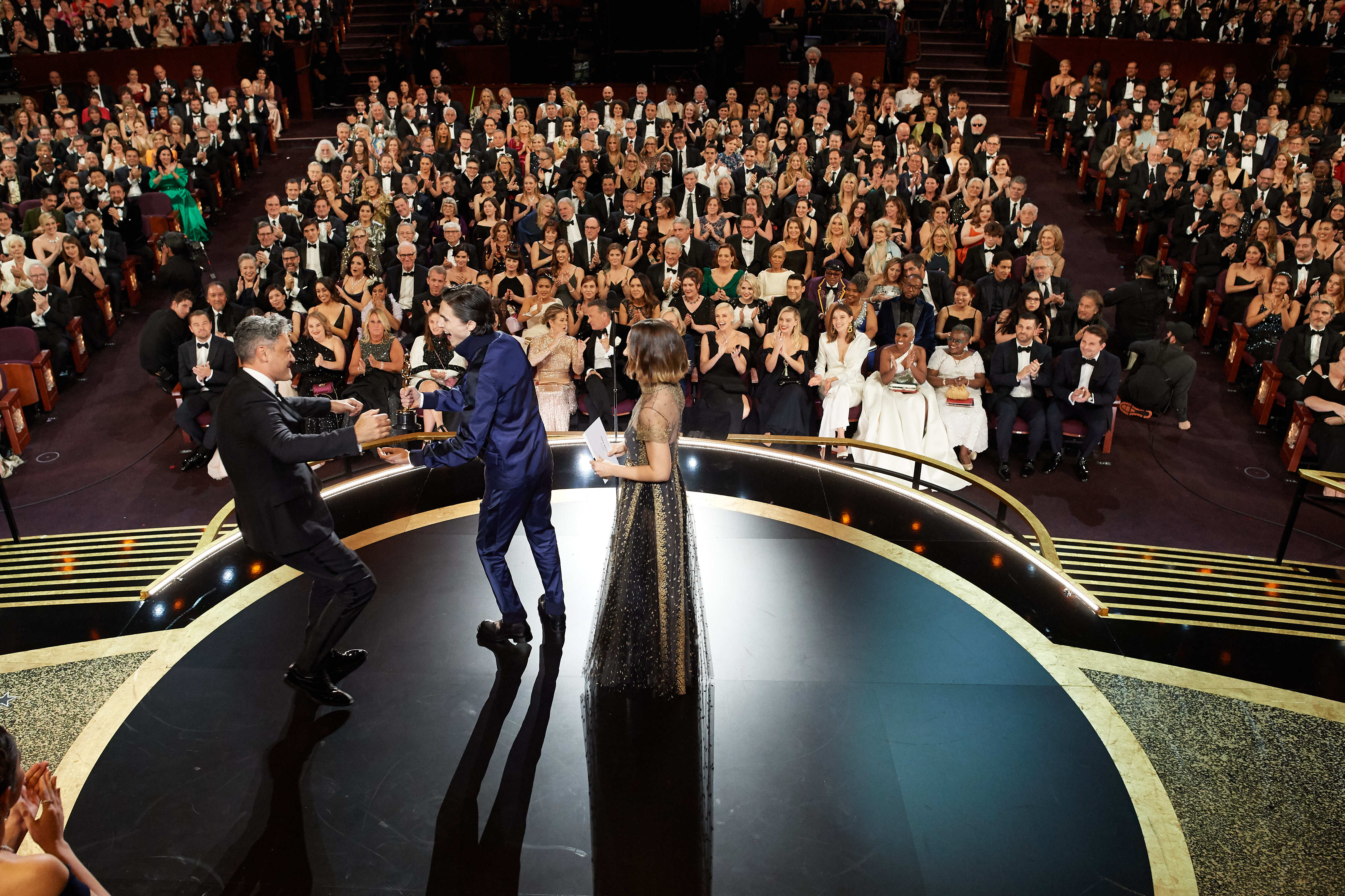 Театр где вручают оскара 5 букв. Церемония Оскар 2022. Кинопремия Оскар 2022. Вручение премии Оскар 2022. Оскар Лос Анджелес.