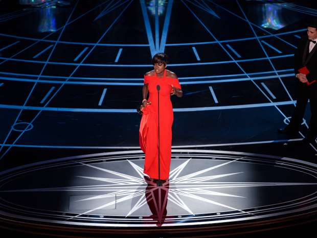 viola davis wins best supporting actress oscars 89